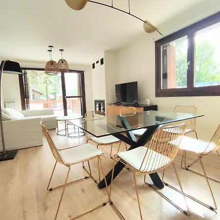 アパート Check-in Casas Mala De Anciles ベナスケ